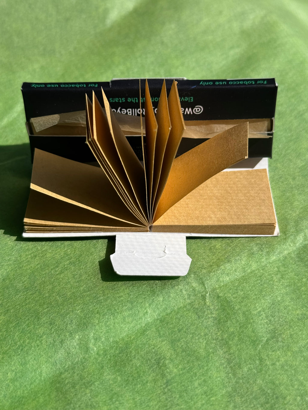 Wayngro 5 pack 1  1/4 papers  + tips